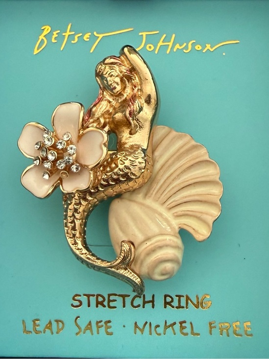 Betsey Johnson Jewelry - New Betsey Johnson Gold Mermaid stretch Ring with Blush Pink Enamel Flower
